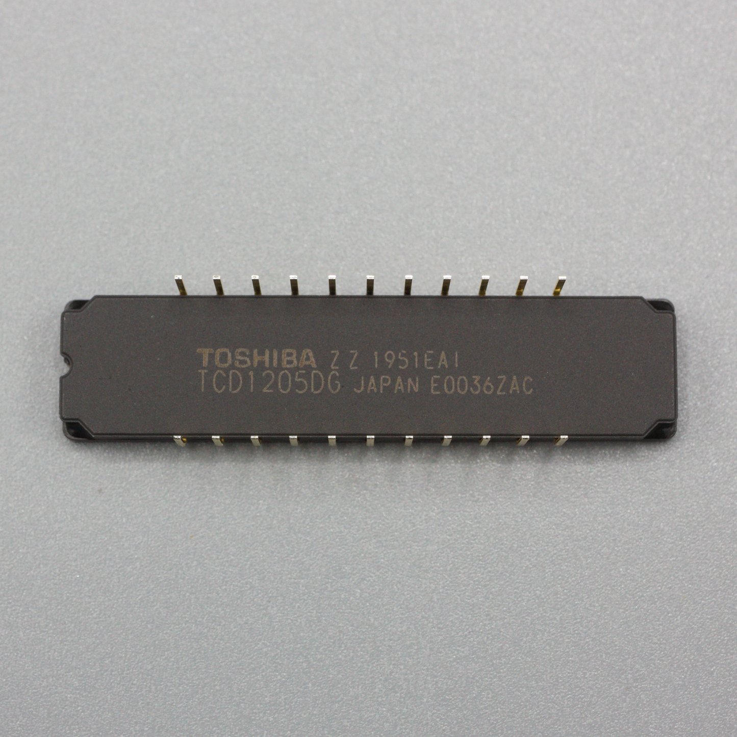 TCD1205DG