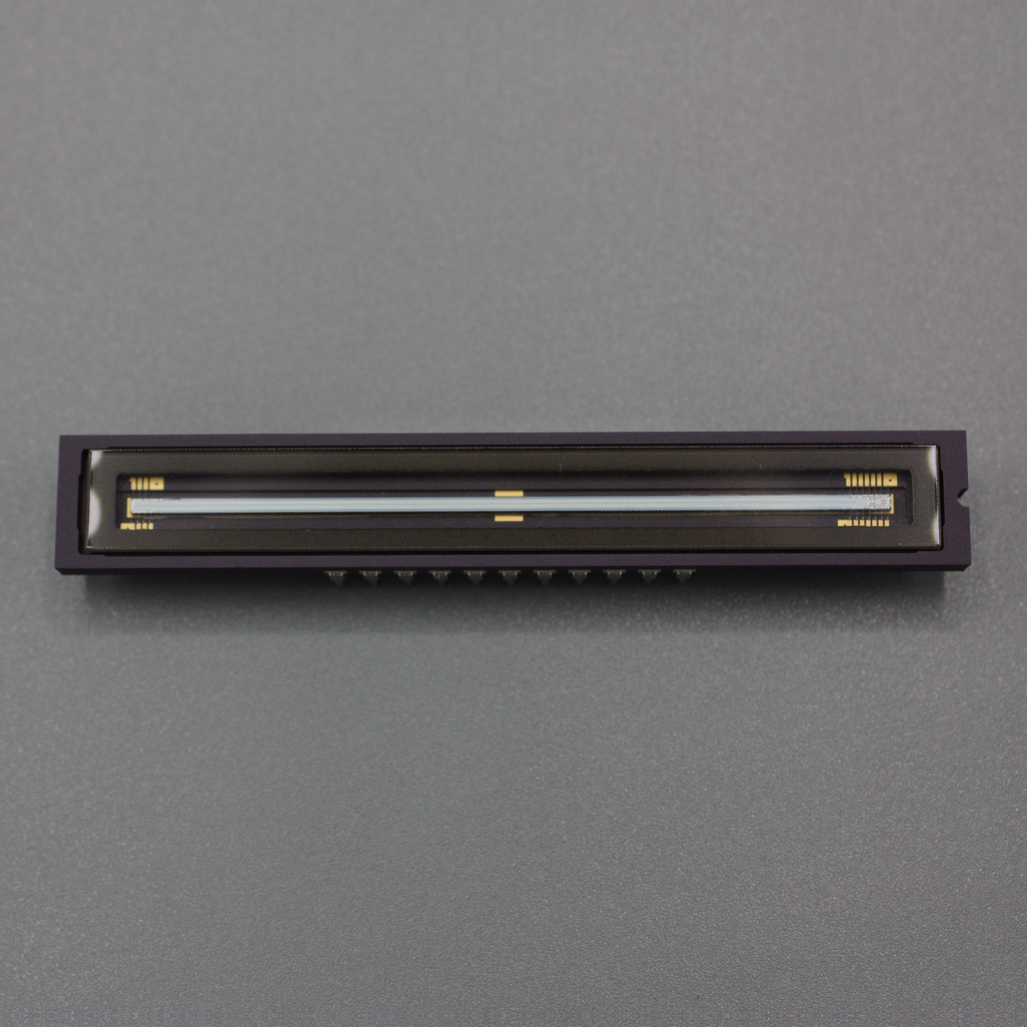 TCD1702C