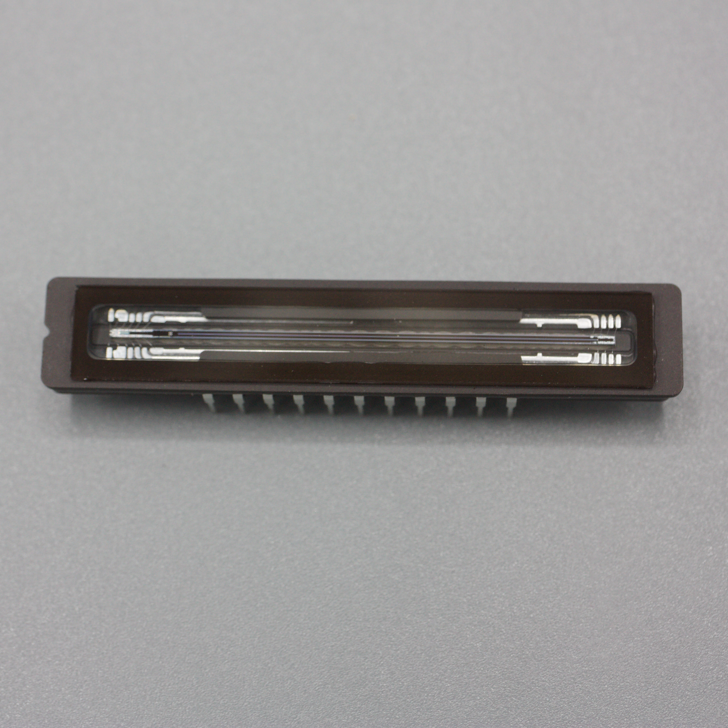 TCD1705D
