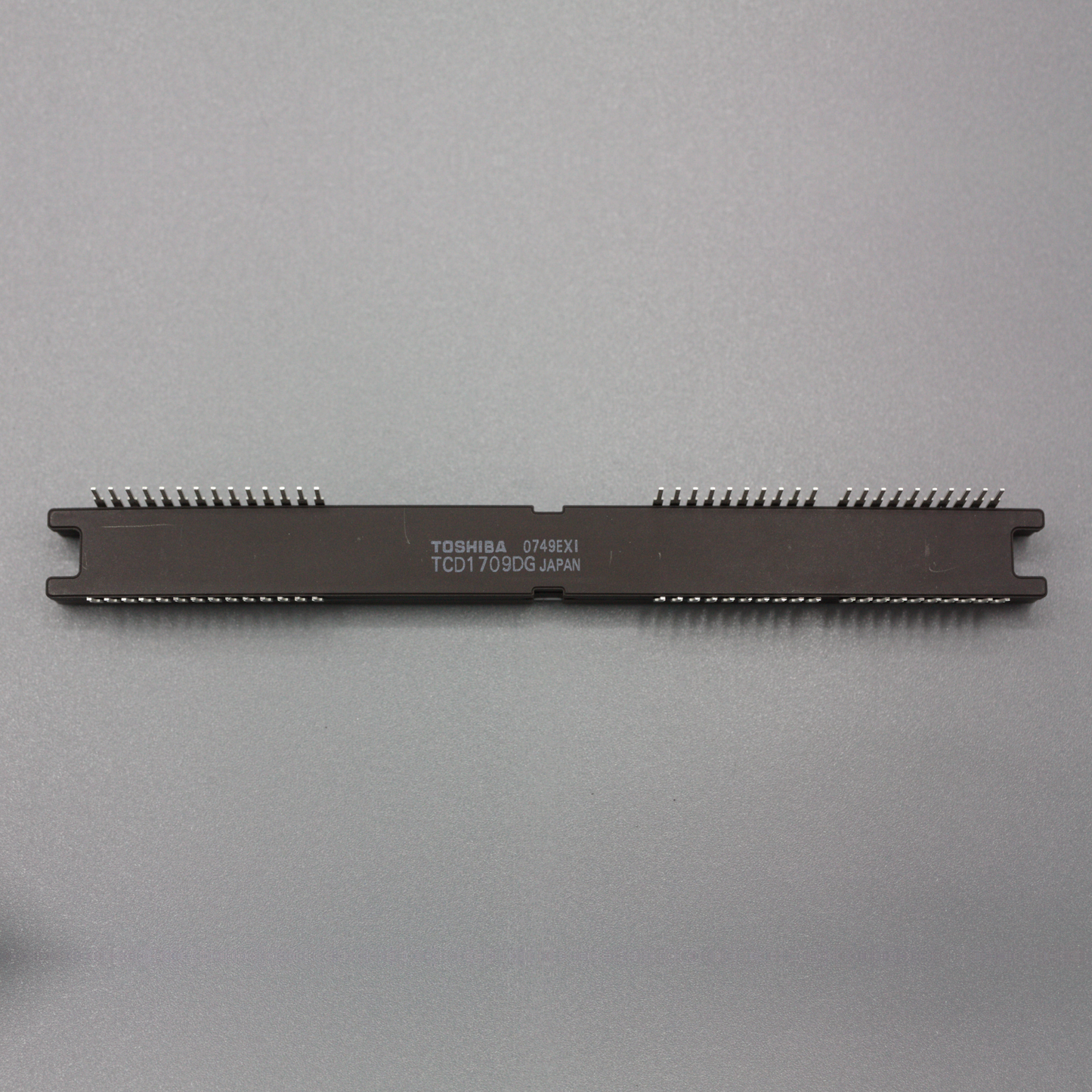 TCD1709DG