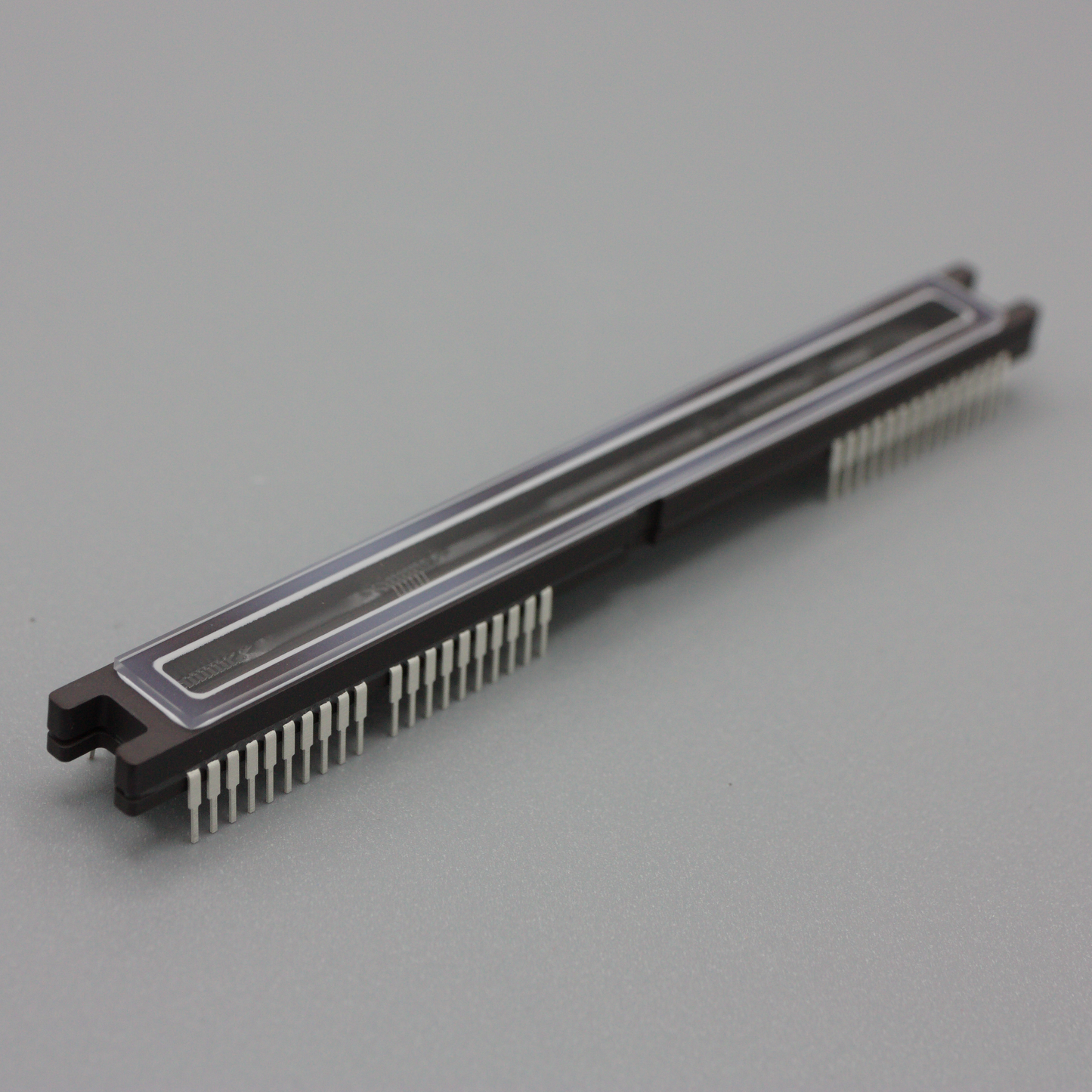 TCD1709DG