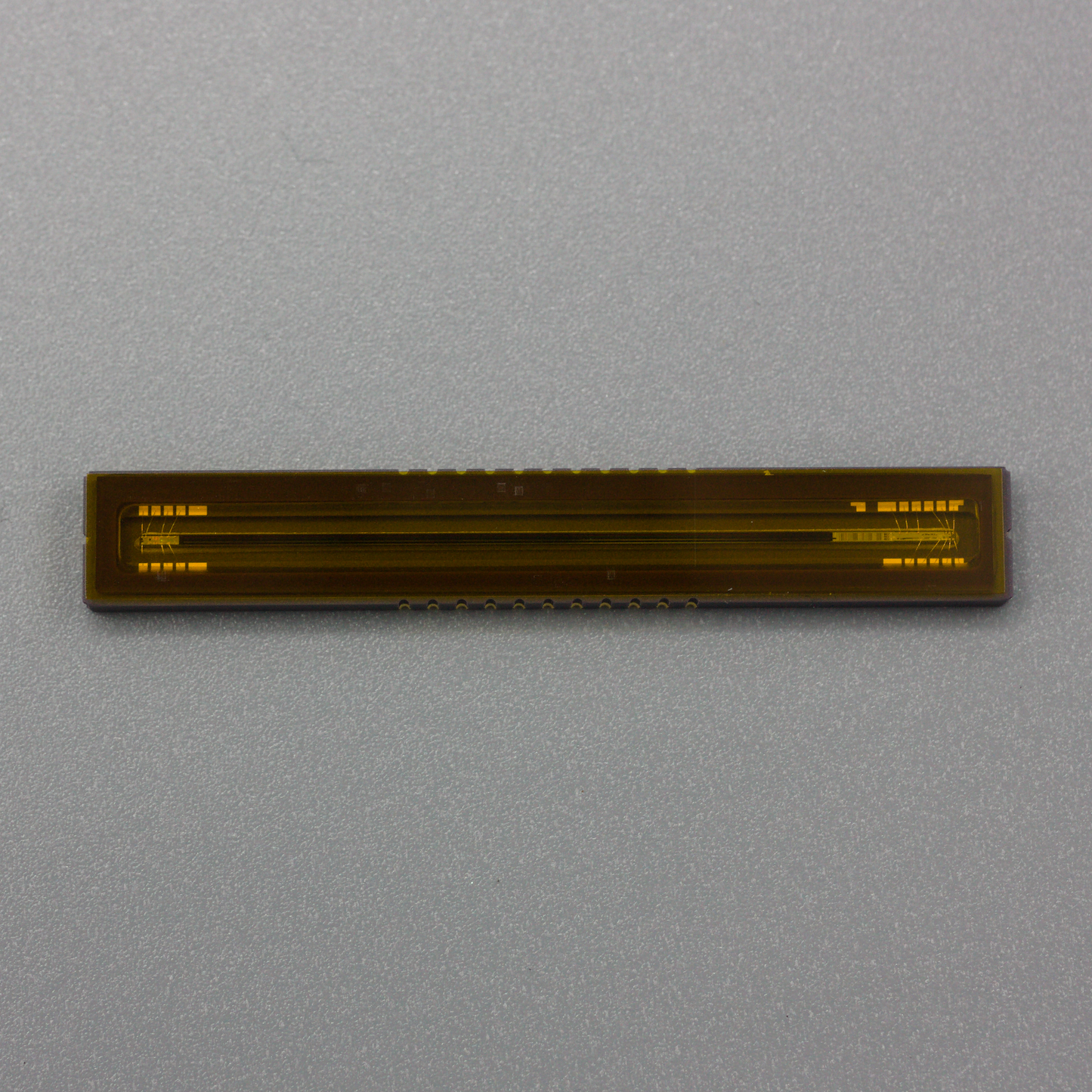 TCD2908BFG (8Z,A,T)